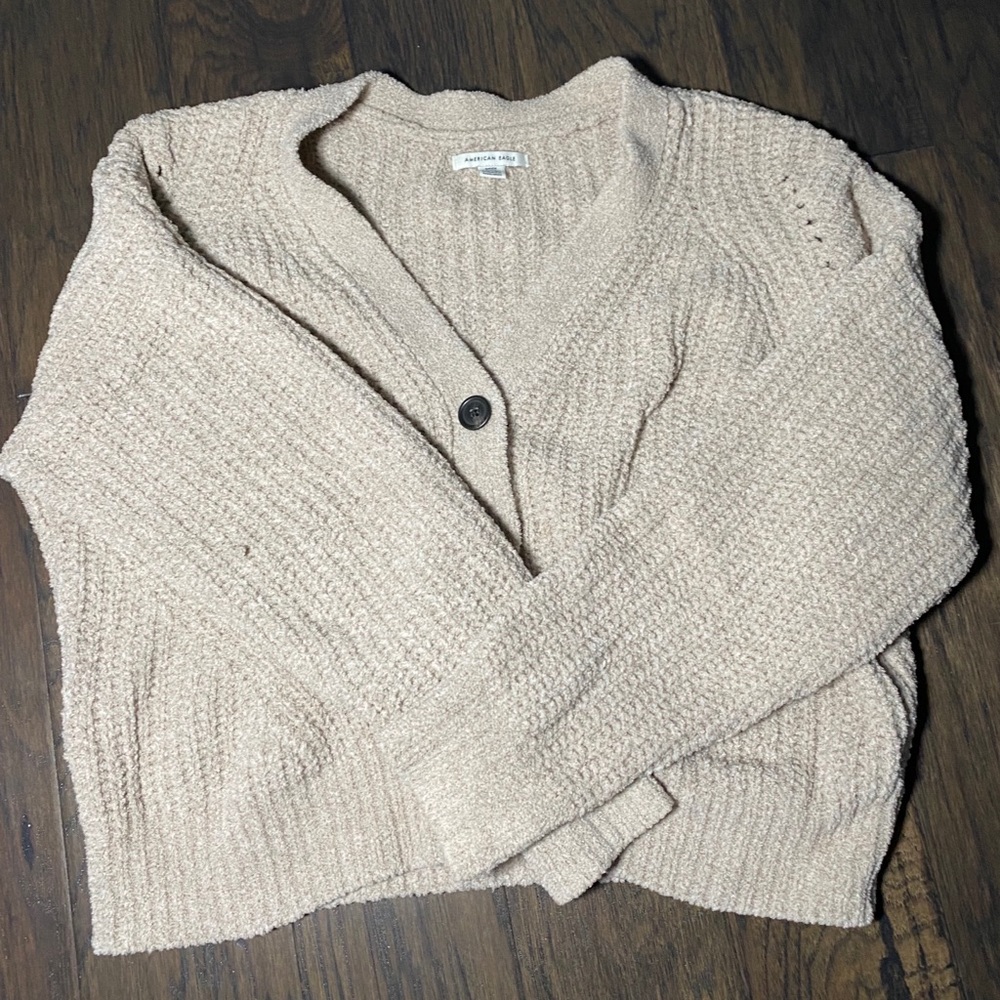 American Eagle cardigan. Size small.